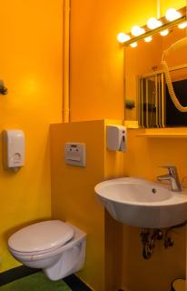 Stay Swanky Hostel - Zagreb - 5