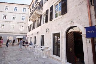 Boutique Hotel Astoria - Kotor - 7
