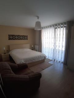 Nice apartment with terrace and like view . - 4