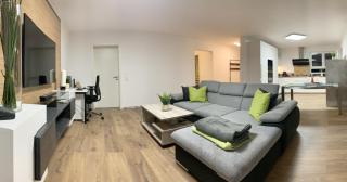Firmen & Ferienwohnung Brecht 1 - Waibstadt - 0