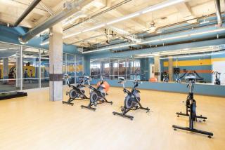 Trifecta 2BR Modern & Spacious Superhost - Durham - 2