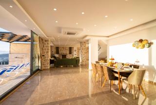 Villa Mona Roza, Kalkan, 5 bedrooms - Kalkan - 1