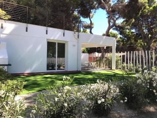 Angolo Mare Apartments & Rooms - Porto Pino - 9