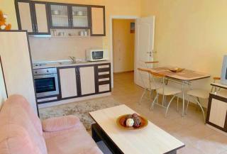 Summer Dreams -ApartComplex - 4