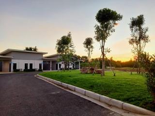 Rock Resort - 1
