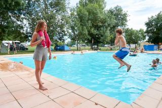 Camping Aux Rives du Soleil - Pont-de-Vaux - 1