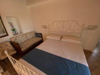 Red House Accomodation Potenza Picena - Potenza Picena - 3
