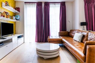 Central Ave Stunning Two Bedrooms Apt in a Secure Riverside Development - 4