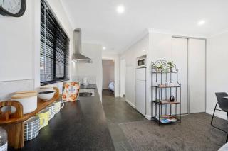 Zoo Villas: Villa Giraffe - Central Wynyard - Wynyard - 6
