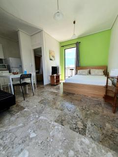 Sunny Room - Kalamata - 5