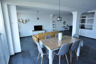 Lagadin Sunset Apartment - 4