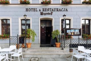 Hotel Legenda - Toruń - 2