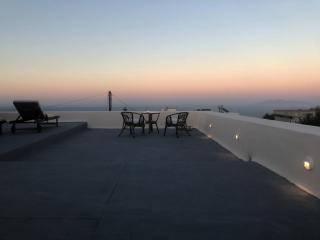 Amaryllis Suites Santorini - Fira - 8