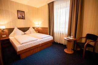 Business Hotel Vega Wrocław - Wrocław - 3