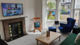 Snowdon Retreat Villa by Seaside Llandudno - Llandudno - 5