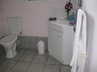 Moanarua Beach Cottage - 1