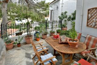 Grandmas Guest House - Hydra - 6