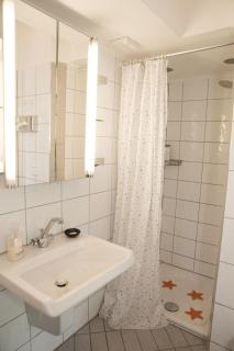 Air Boardinghouse Tulip Stockum, zu Fuß - 3 Minuten zur Messe - Düsseldorf - 5