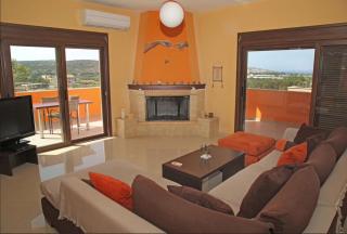 George’s Home - Sitia - 9