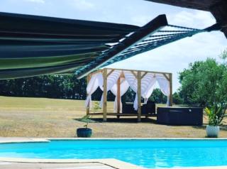 Beautiful pigeonnier with sensational surroundings - 3