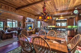 The Greisen Highlands Lodge Home with Amazing Views & Hot Tub - Jefferson - 1