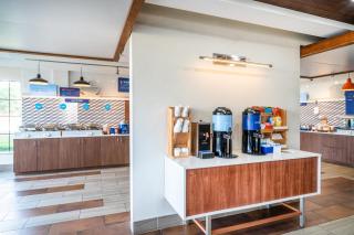 Holiday Inn Express Hotel & Suites Tappahannock by IHG - Tappahannock - 7