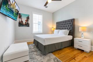French Quarter Condo Walking Distance to Hot Spots - New Orleans - 3