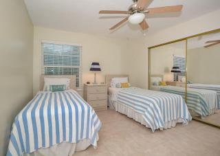 Sun Beach Club by Ocean Properties - 4
