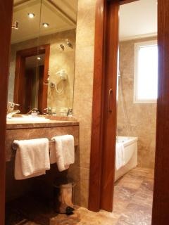 Hotel Pamplona Villava - Villava - 3