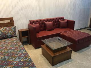 One Bed Studio Apartment near Shaukat Khanum - Lahore - 4