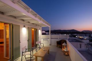 Lorenzo Studios and Suites Paros - Naousa - 6