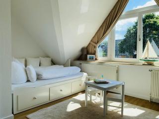 FUNCKyHOME Apartments - 6