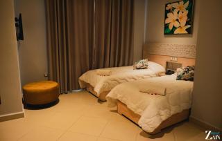 Zain Hotel - 1