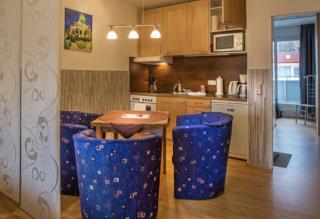 H&H Apartments im Herzen der Stadt teilweise mit Balkon ruhig zentral modern mit Küche - Greifswald - 0