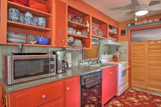 Colorful Bungalow By Pikes PeakandGarden of the Gods - 2