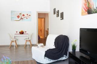 Stenaki - 8