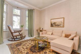 Spacious vintage 2BR, 2bath apartment by Flat Mаnager - 3