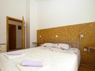 Apartments Majda 1932 - Fažana - 1