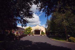 Hamlet Court Hotel - Enfield - 0