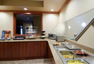 Best Western Golden Prairie Inn and Suites - 3