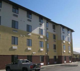 Best Western Golden Prairie Inn and Suites - 1