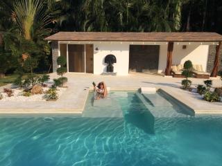Las Terrenas Front Beach And Garden Villa - Las Terrenas - 0