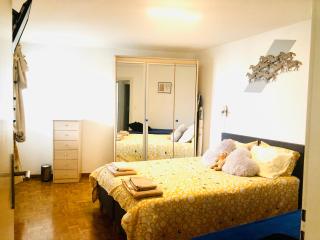 Lake & Mountain View Apartment I 27 - 3
