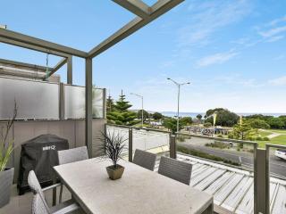 Waterfront Two - Lorne - 6