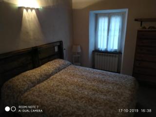 la finestra sul castello - Campo Ligure - 1