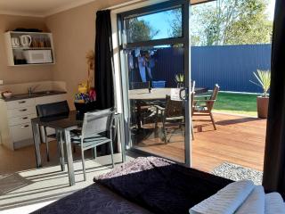 Modern BNB unit with Wifi and Breakfast - Greymouth - 8