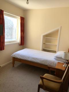 Spacious home by the sea in Scalloway. - 4