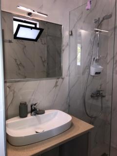 Serendipity Family Room - 3