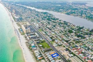 Hook, Wine Sinker - Private Pool! Brand New! - Panama City Beach - 4