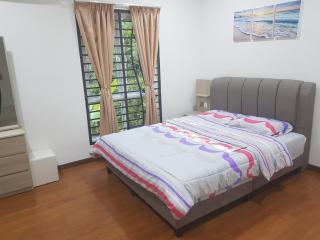 Suraya Homestay Semi-D - Sepang - 4